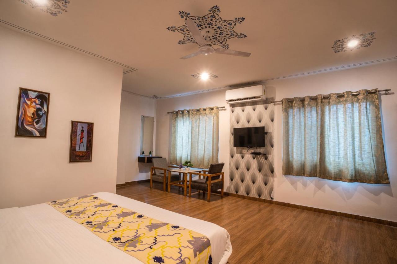 Tripli Hotels Arunoday Palace Udaipur Eksteriør bilde