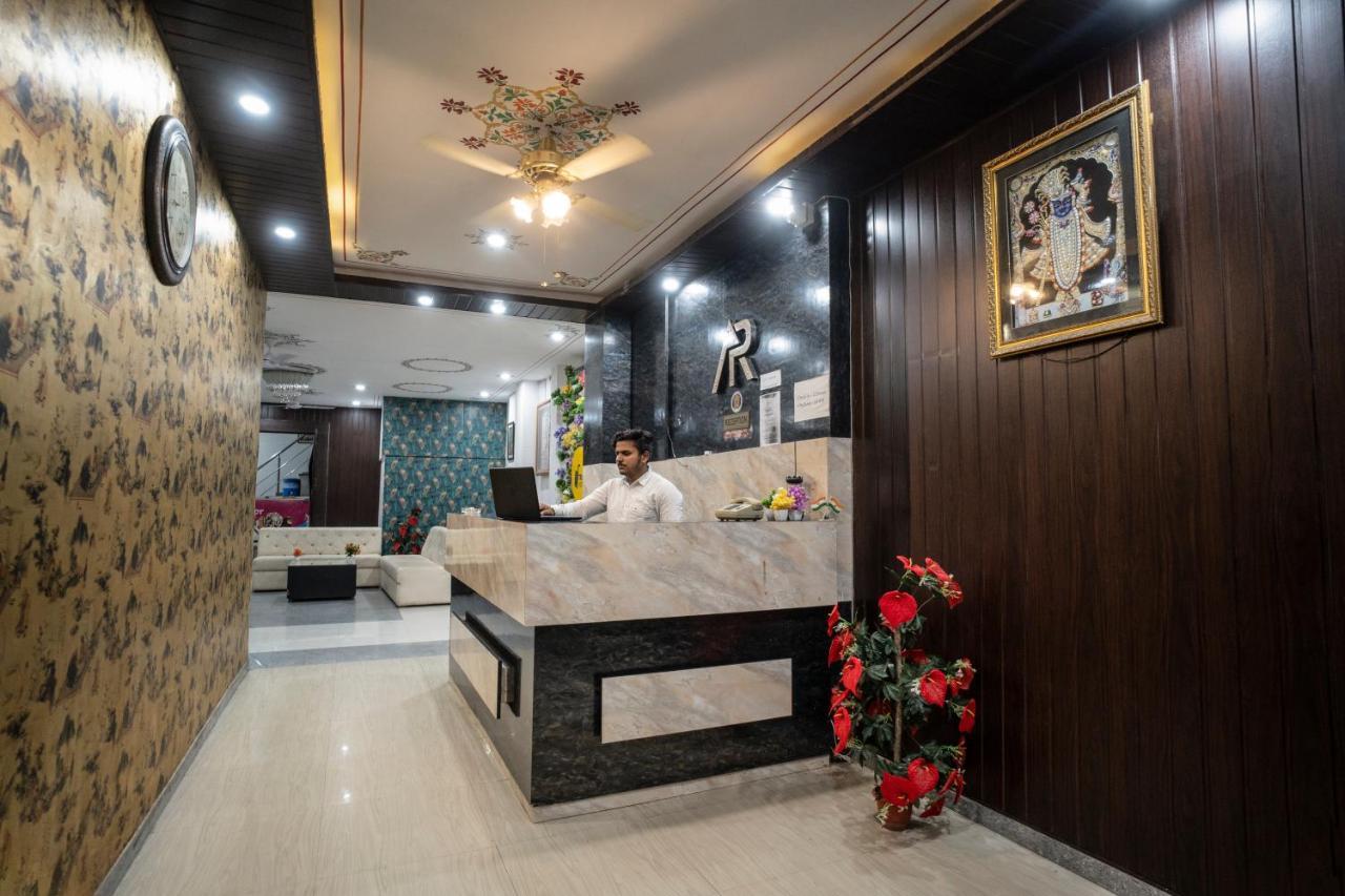 Tripli Hotels Arunoday Palace Udaipur Eksteriør bilde